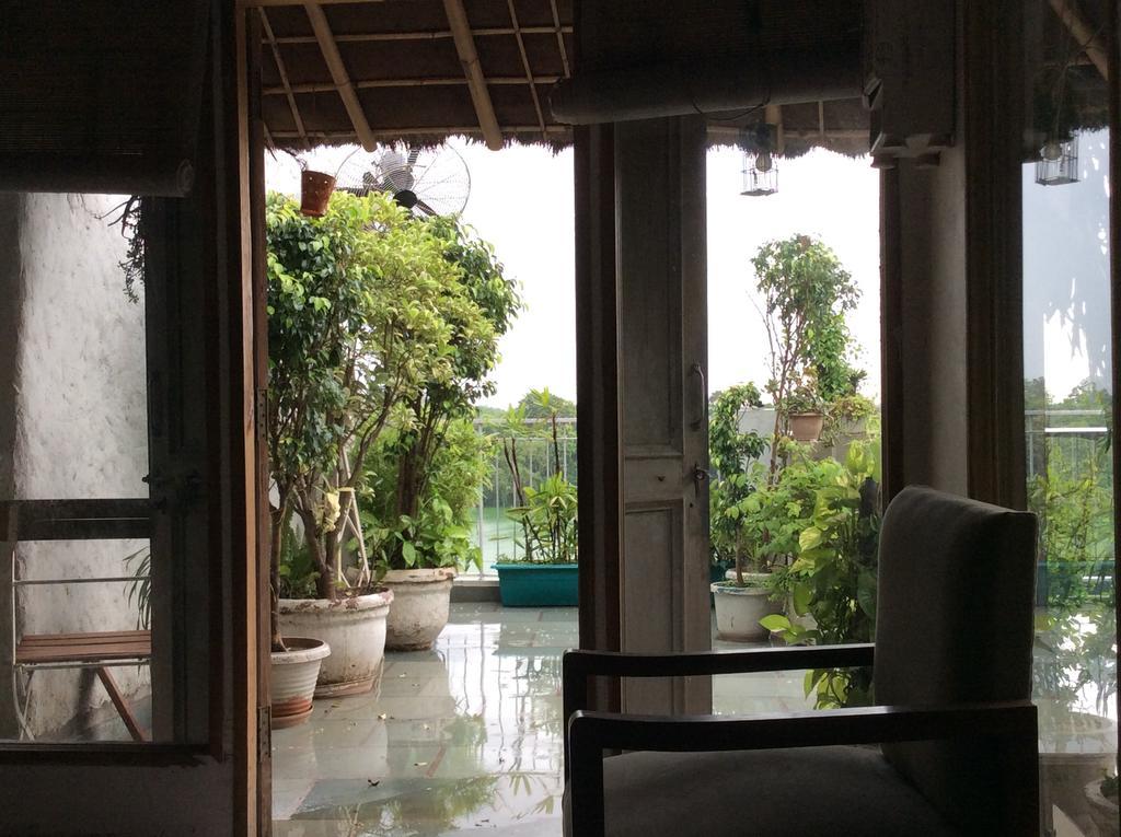 The Lazy Patio Homestay New Delhi Exterior photo