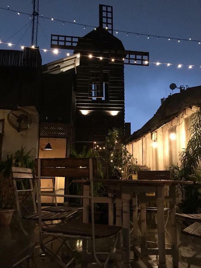 The Lazy Patio Homestay New Delhi Exterior photo