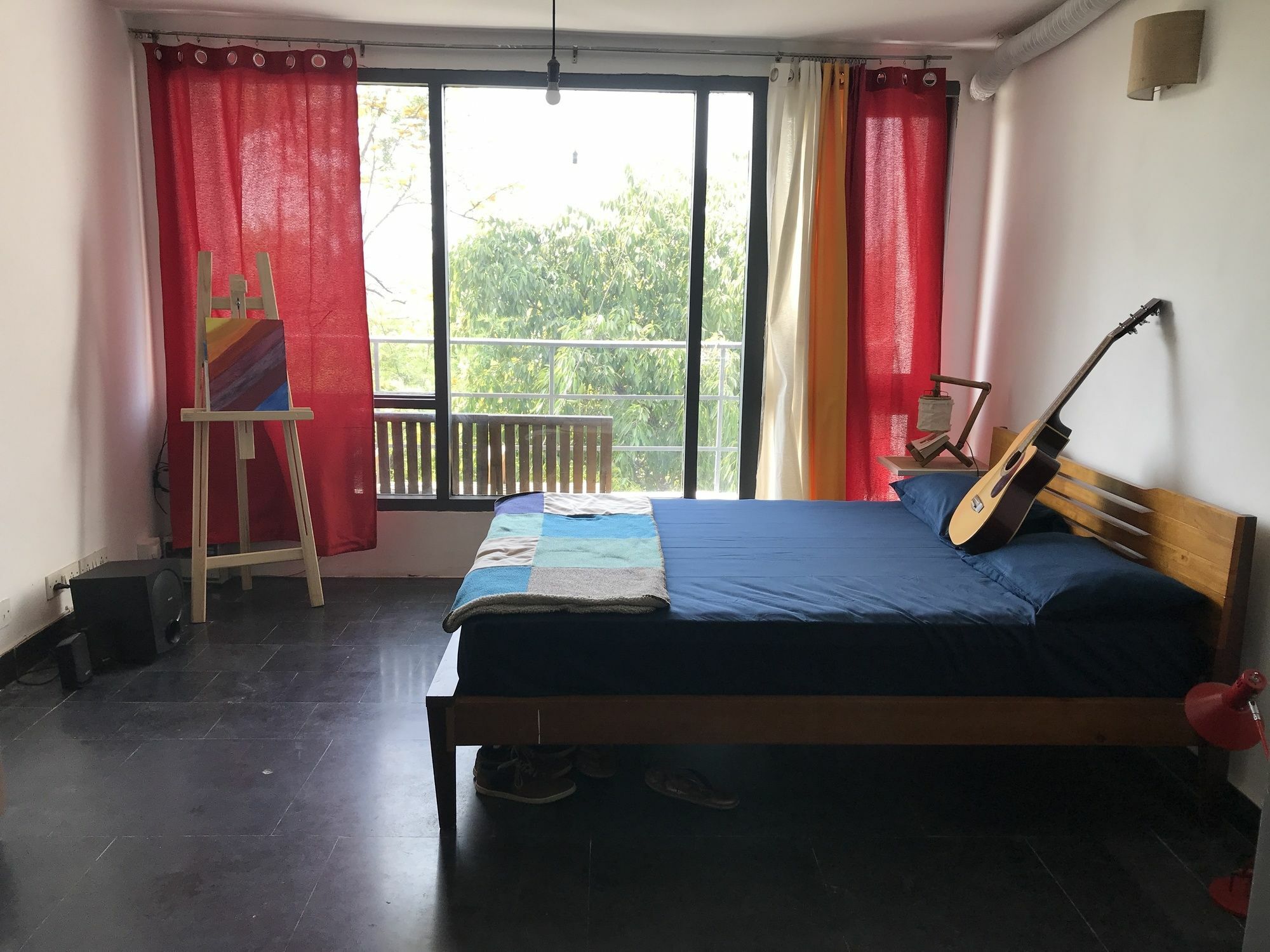 The Lazy Patio Homestay New Delhi Exterior photo
